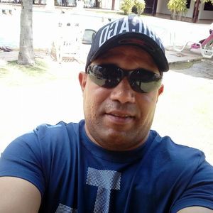 Meet your Posher, Roberto jesus